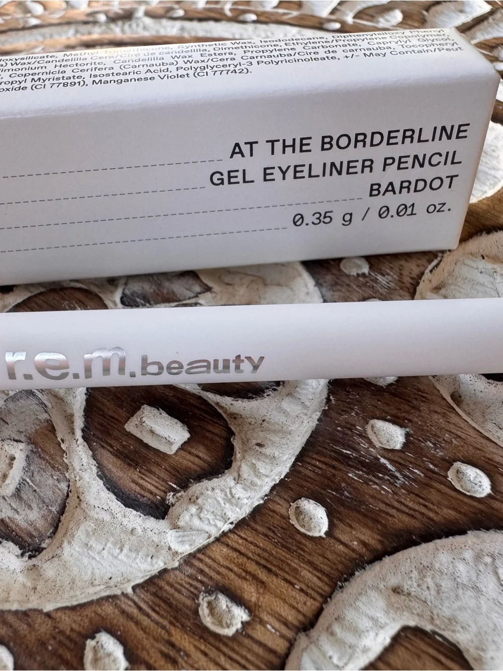 r.e.m. beauty At The Borderline Gel Eyeliner Pencil Bardot New Authentic